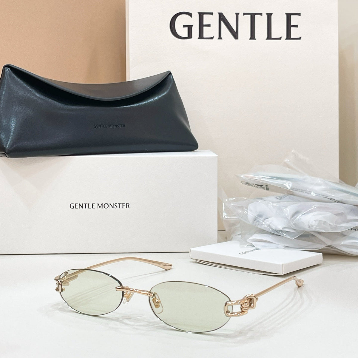Gentle Monster Farrow Musubi Sunglasses