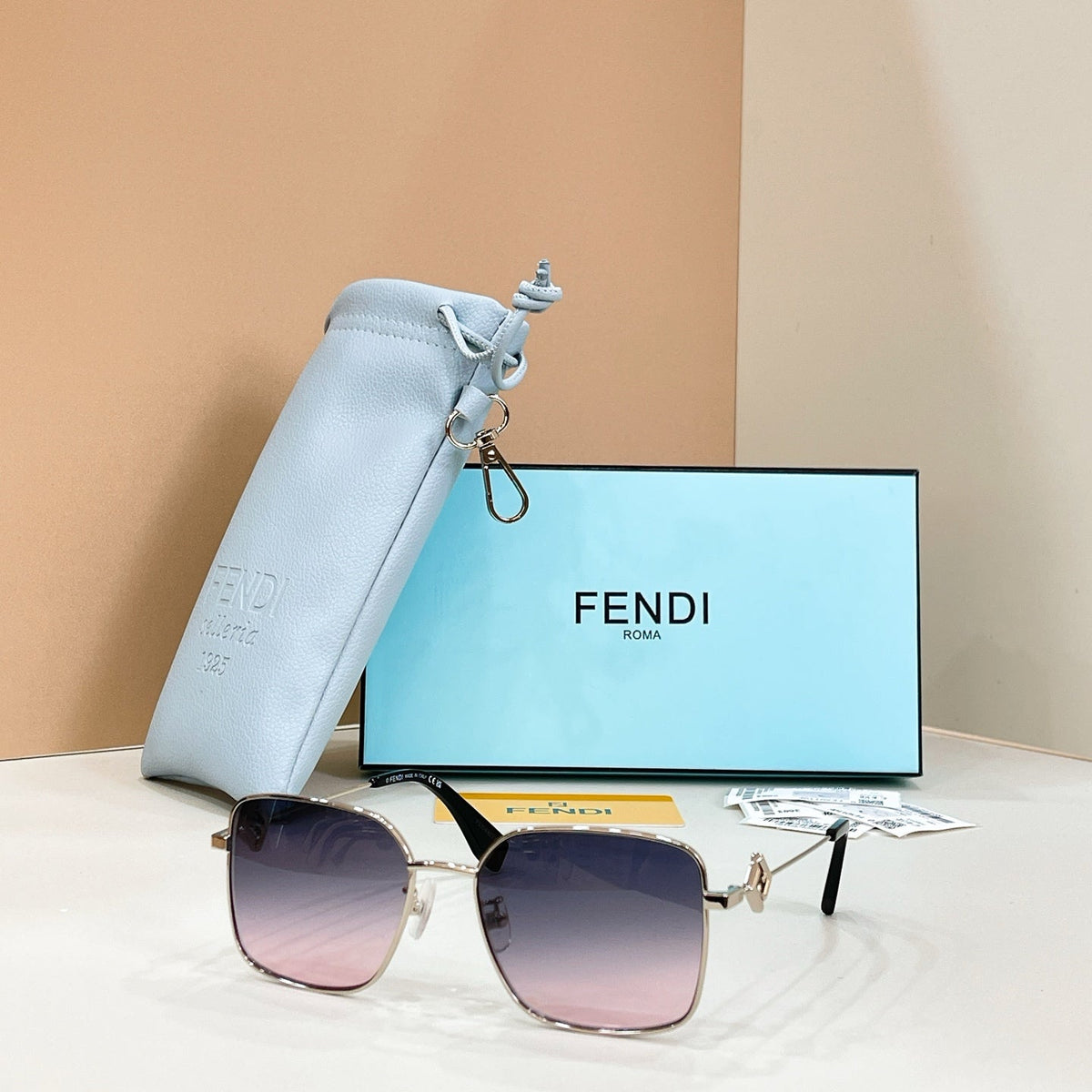 Fendi FE50110F Eyeglass Frames