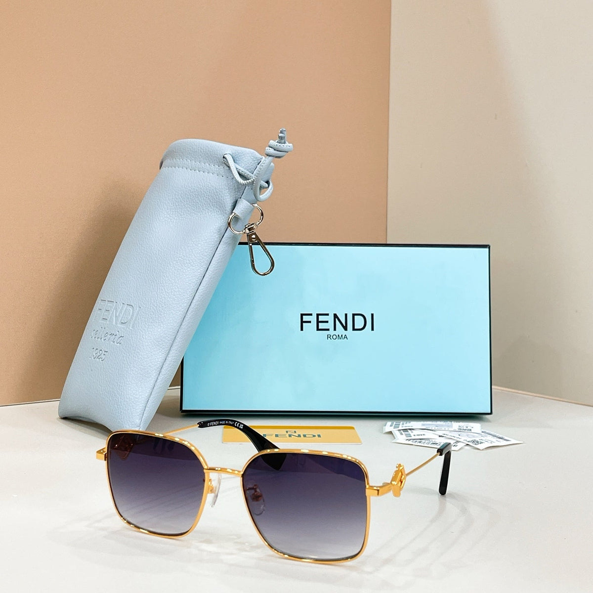 Fendi FE50110F Eyeglass Frames
