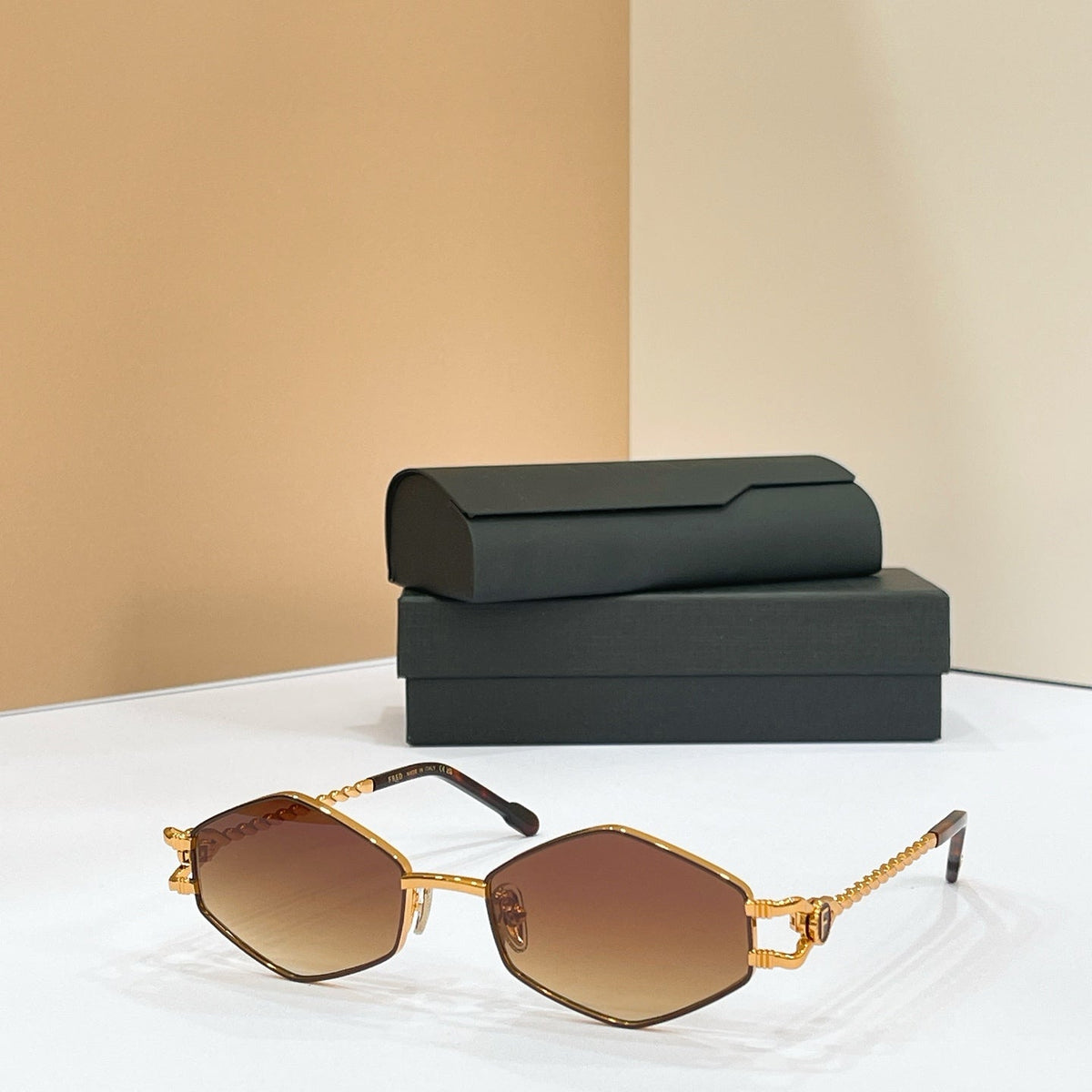 Fred FG57158U Sunglasses