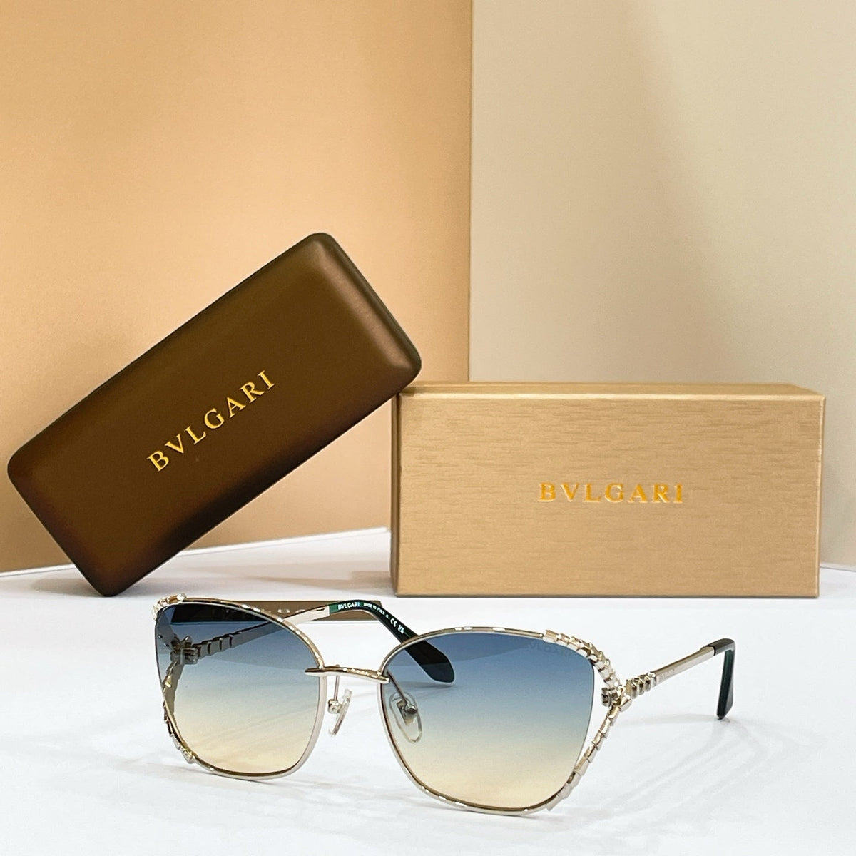 Bvlgari BV40081U Sunglasses