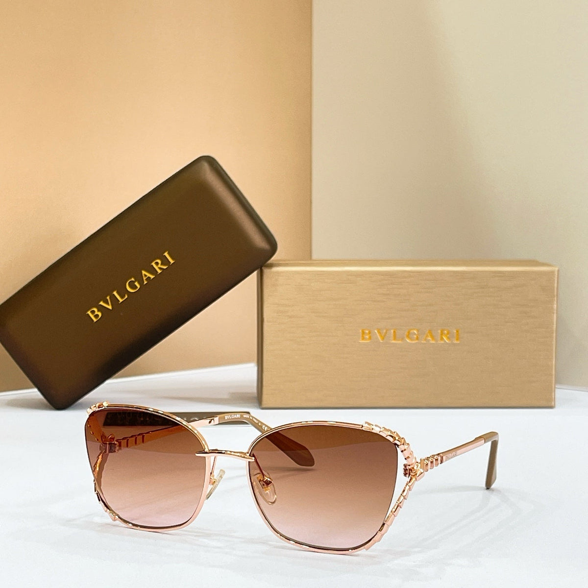 Bvlgari BV40081U Sunglasses