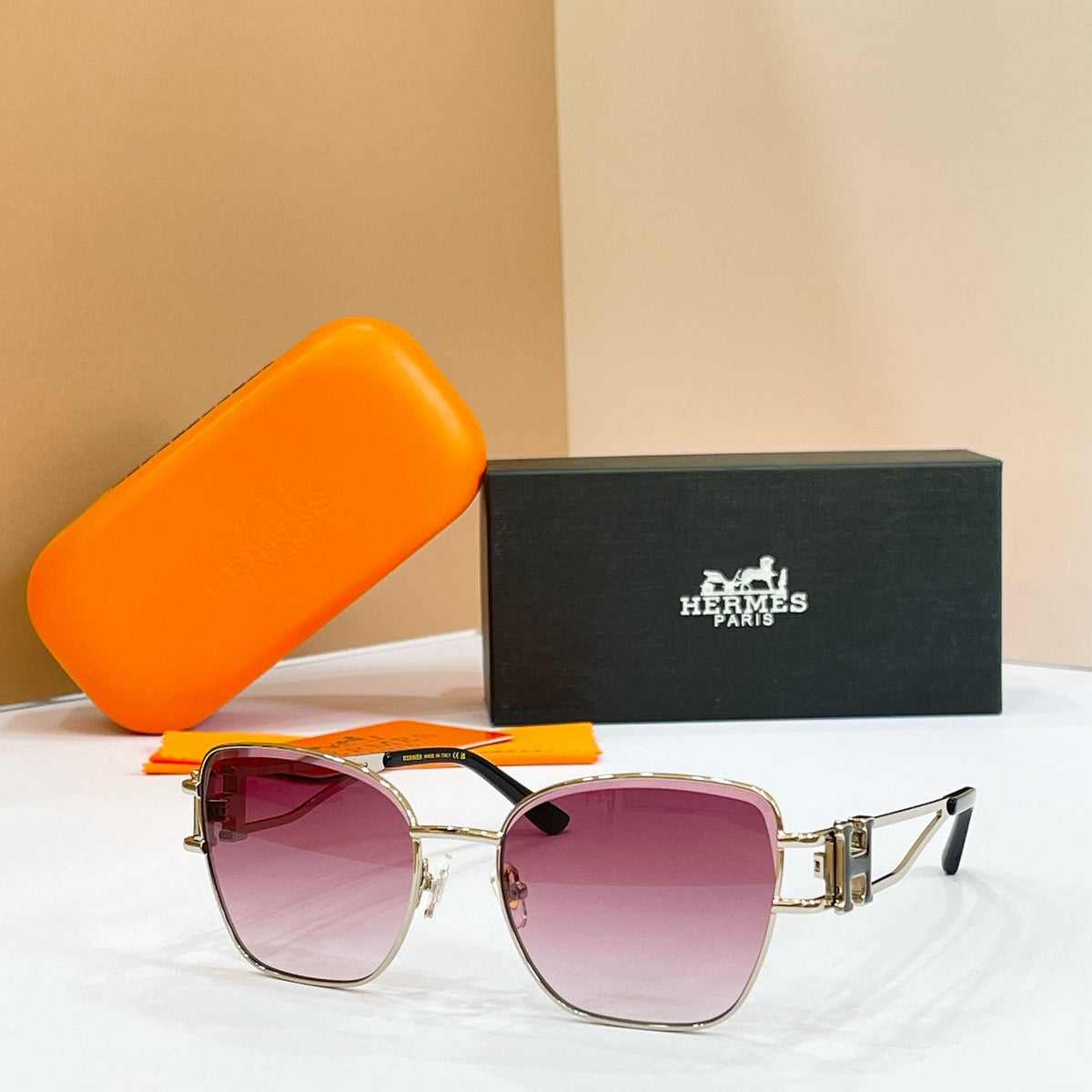 Hermes H8128S Sunglasses
