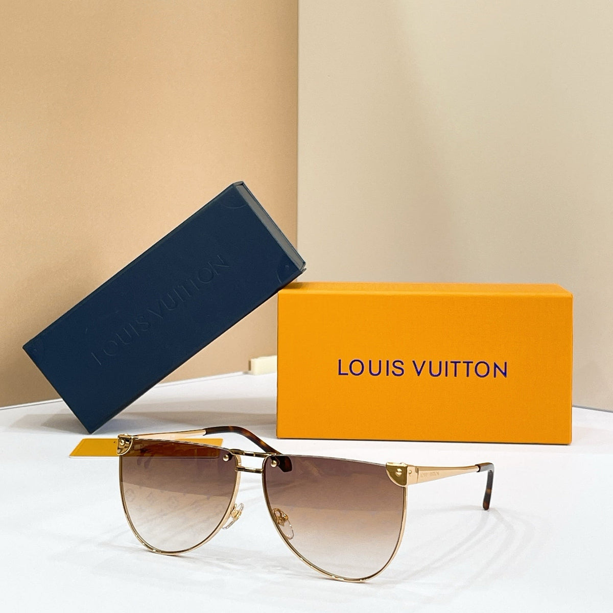 Louis Vuitton Z3208U Sunglasses