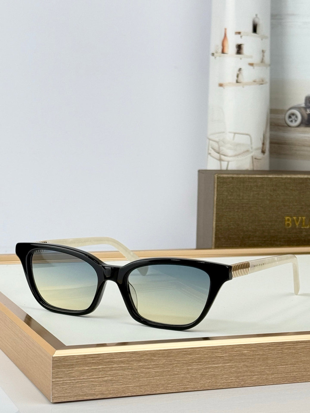 Bvlgari BV40098I Sunglasses